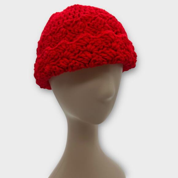 Red crochet knit woven hat beanie cap scallop edge colorful Small Womens - Picture 1 of 6